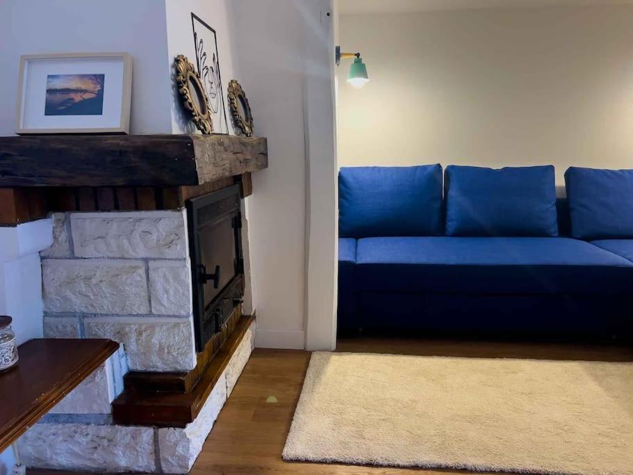 Maison Semi-Troglodyte Avec 4 Velos Rochecorbon Extérieur photo