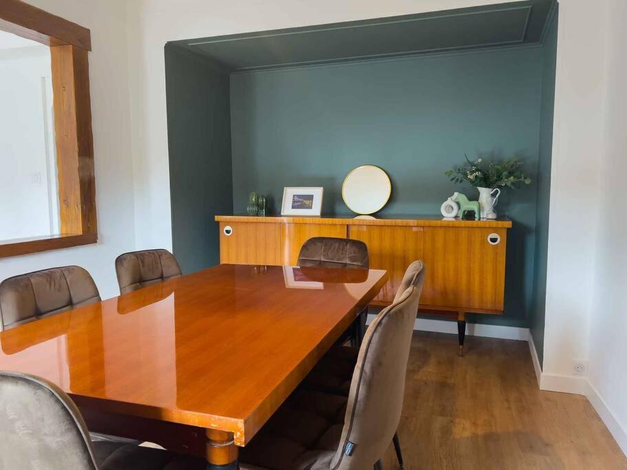 Maison Semi-Troglodyte Avec 4 Velos Rochecorbon Extérieur photo